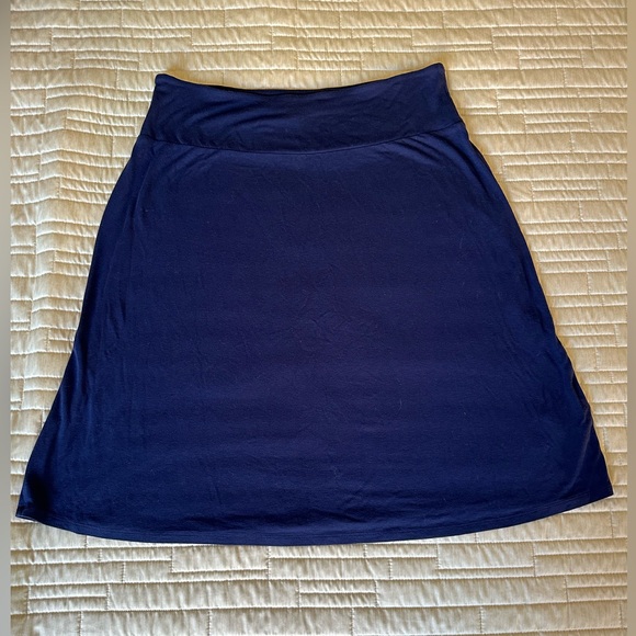 Tommy Bahama Dresses & Skirts - Small Navy Blue Tommy Bahama Cotton Skirt
